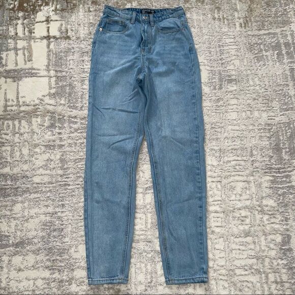 🏷️ 5 for $25 - PRETTYLITTLETHING Mom Jeans - Picture 1 of 9